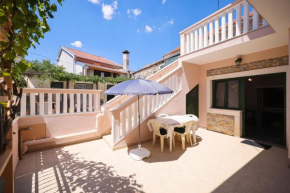 Two bedroom apartment near the sea - AE1752